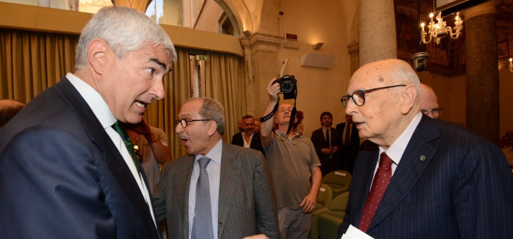 Casini e Napolitano uniti nella lotta: saranno nello stesso gruppo in Senato - Secolo d'Italia