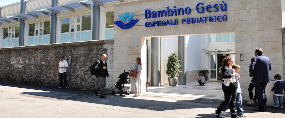 Il Bambin Gesù di Santa Marinella a rischio chiusura. FdI: «Ci opporremo con tutte le forze»