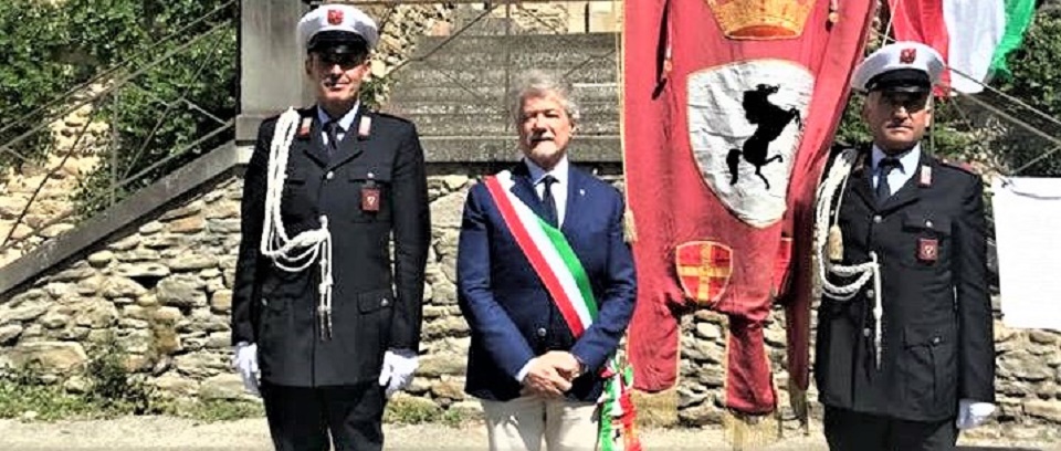 Il sindaco di centrodestra Ghinelli: “Anche per Arezzo il 2018 è stato l’anno della svolta”