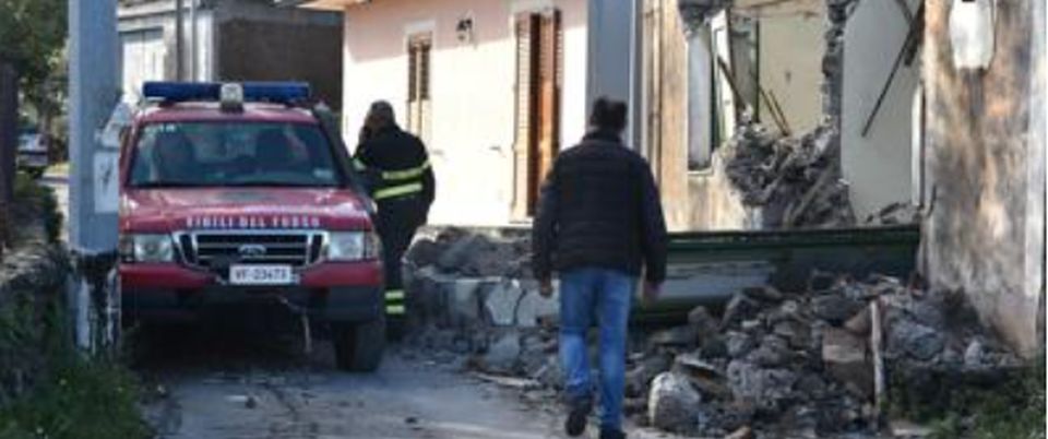 Sicilia, è emergenza terremoto: seicento persone rimaste senza casa