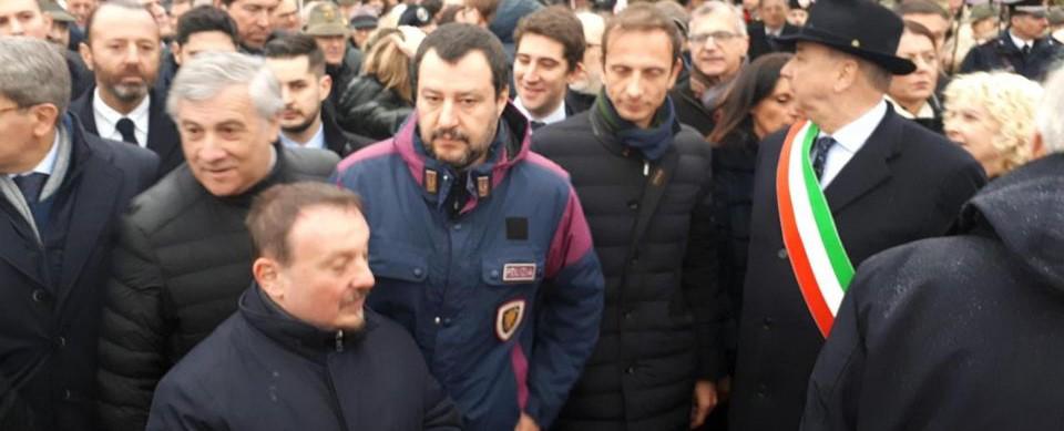 Caro Salvini, a Basovizza meglio col tricolore che in divisa