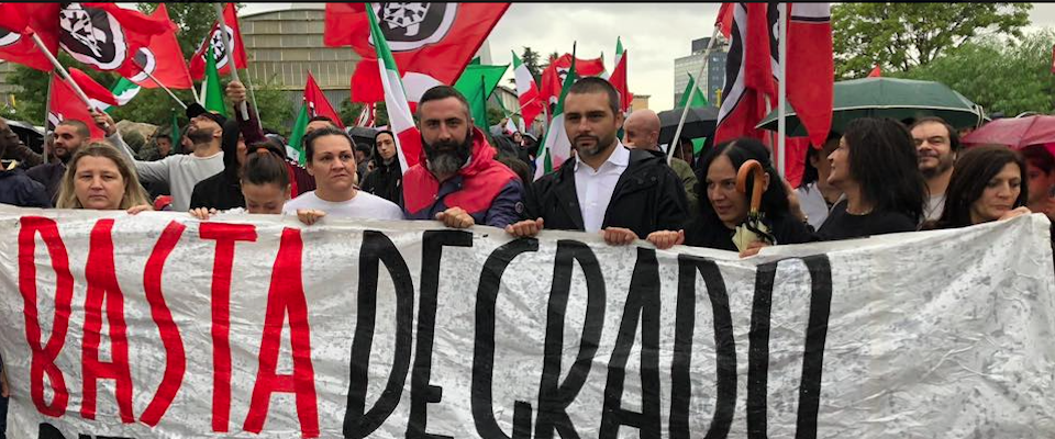 CasaPound in piazza contro Raggi. Iannone: «Daremo voce alla rabbia dei romani»