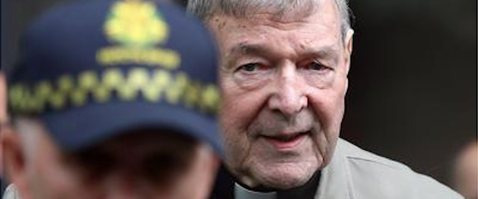 “Graziato” il cardinale Pell: per gli abusi su coristi rischiava 50 anni. Gliene hanno dati 6