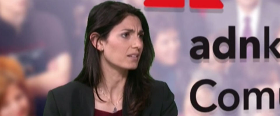 Arresto di De Vito. Silenzio, parla Virginia Raggi. E che dice? Poco più di niente