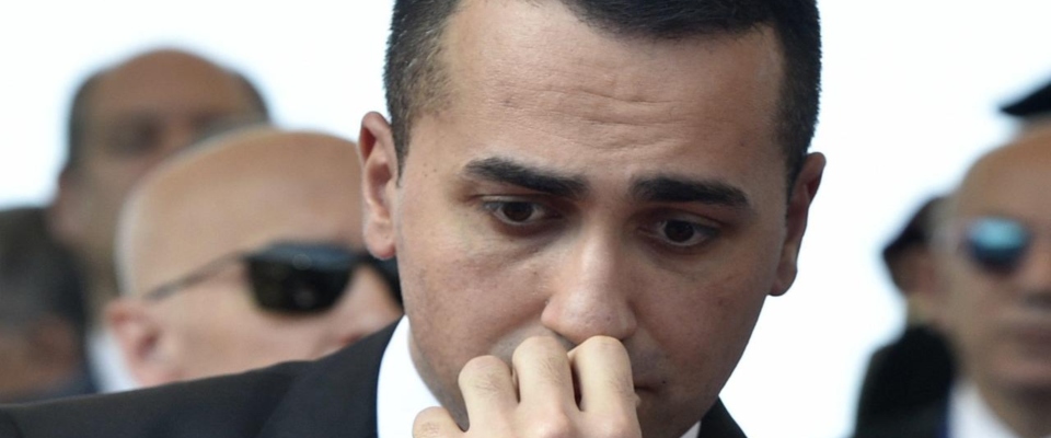 Di Maio cerca voti e fa il “salviniano” contro Salvini: «Matteo ha fatto poco sui rimpatri»