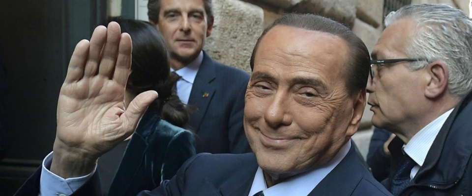 Berlusconi alle prese con le candidature di Forza Italia: il rebus delle donne in lista