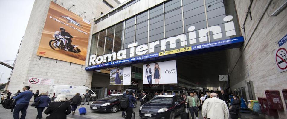 Ora basta ipocrisia. Vogliamo la verità sull’accoltellamento alla stazione Termini