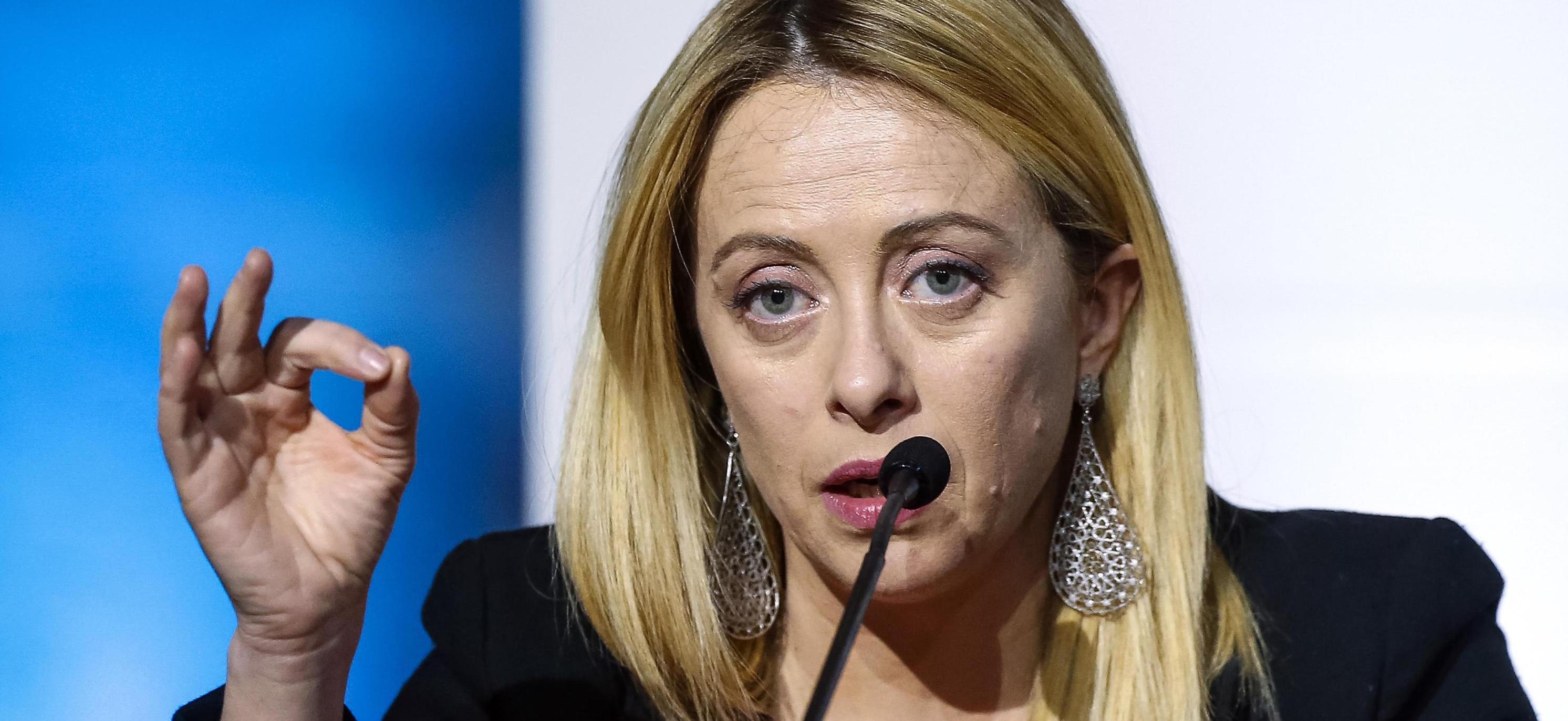 Appalti, l’ira della Meloni contro Di Maio: «Stia muto o si becca una querela»