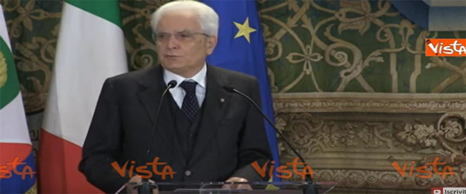 Primo Maggio, il monito di Mattarella: “Ogni sforzo va fatto per aumentare il lavoro” (video)