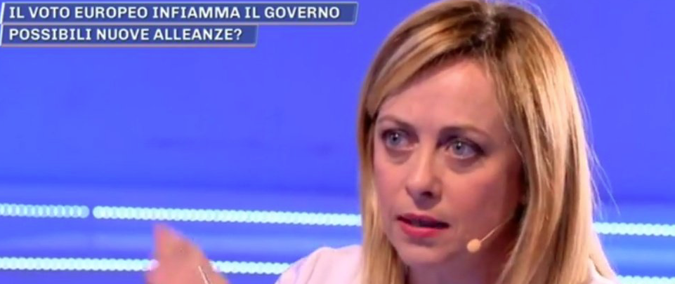 Giorgia Meloni: “FdI a testa alta in Europa per ribadire che l’Italia non è una colonia” (video)