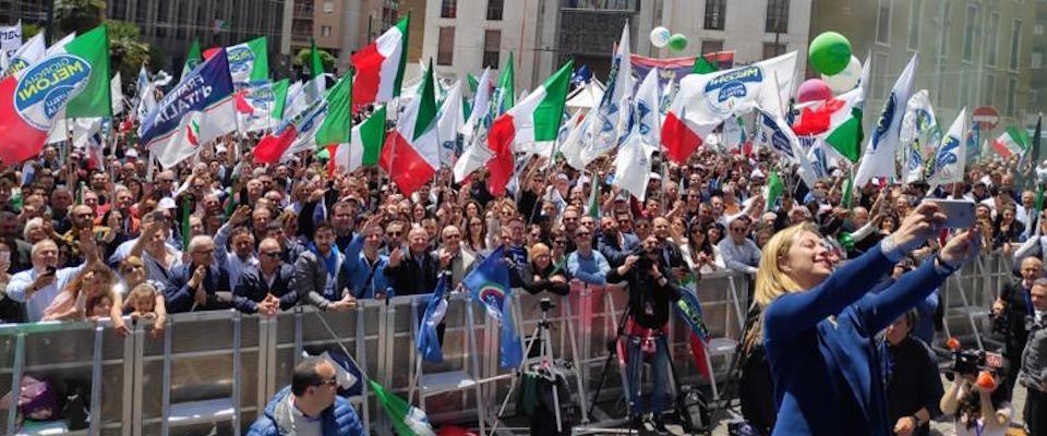 Haaretz: «Giorgia Meloni è la Le Pen italiana. Potrebbe diventare premier»