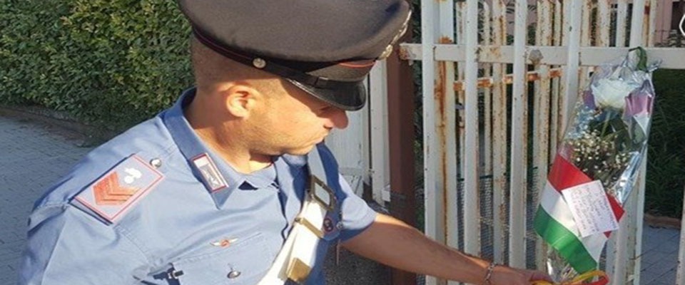 Oggi l’addio al carabiniere Mario Cerciello. Una bandiera, non una benda