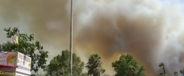 Inferno Di Fuoco In Spiaggia A Catania Bagnanti Evacuati