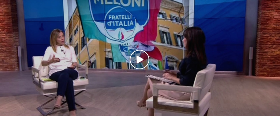 Meloni: «Salvini non stacca la spina perché teme i giochi di palazzo» (video)