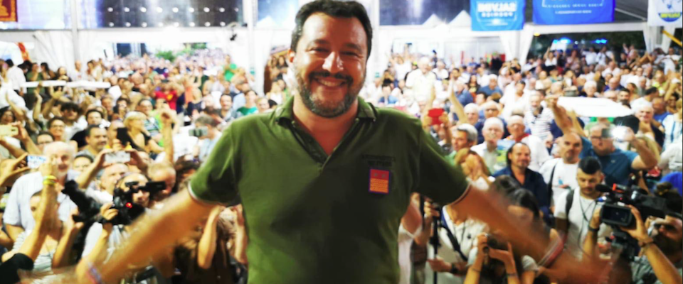 Salvini a M5S e Pd: voi tenetevi le carezze di Merkel e Macron, io mi tengo l’orgoglio degli italiani