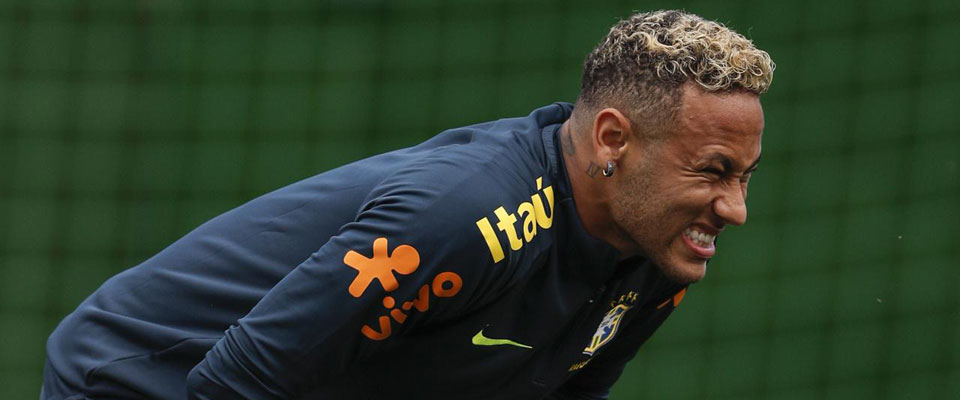 Neymar, giudice archivia la denuncia di stupro. L’attaccante del Psg: «Ringrazio Dio»