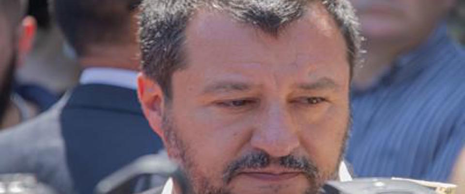 La Rai punirà la follia del giornalista che sogna il suicidio di Matteo Salvini