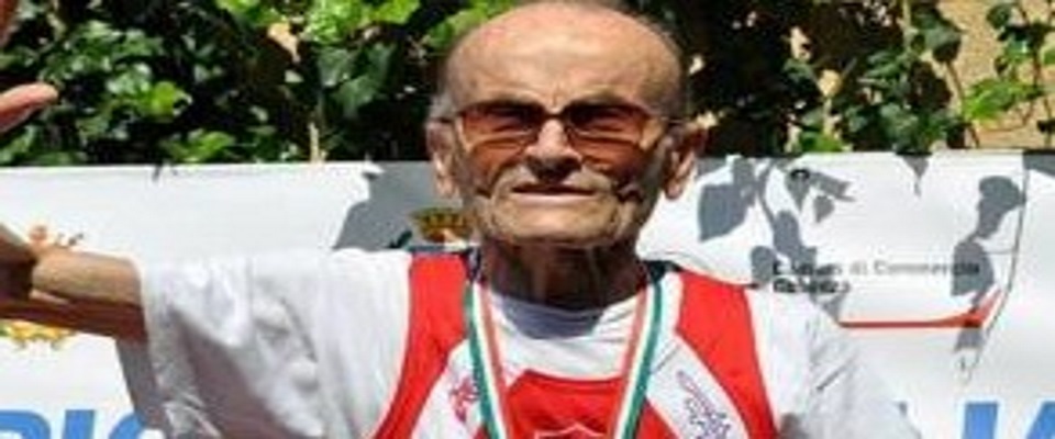 Medaglia d’oro nel salto in lungo. Lui è un mito: si chiama Giuseppe e ha 103 anni