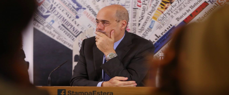 La politica conta così poco che è la Rai a decidere chi comanda. Zingaretti sta nero, Conte trema