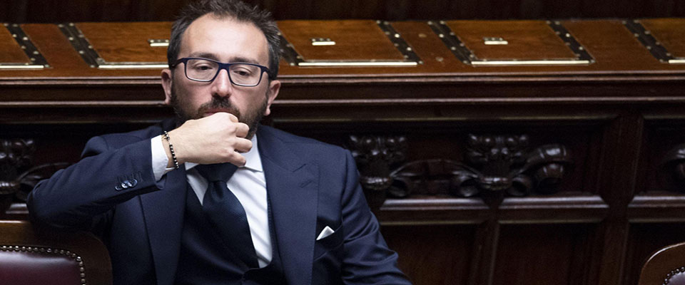 Il ministro della Giustizia, Alfonso Bonafede, nel corso del question time, a Montecitorio, Roma, 20 novembre 2019. ANSA/MAURIZIO BRAMBATTI