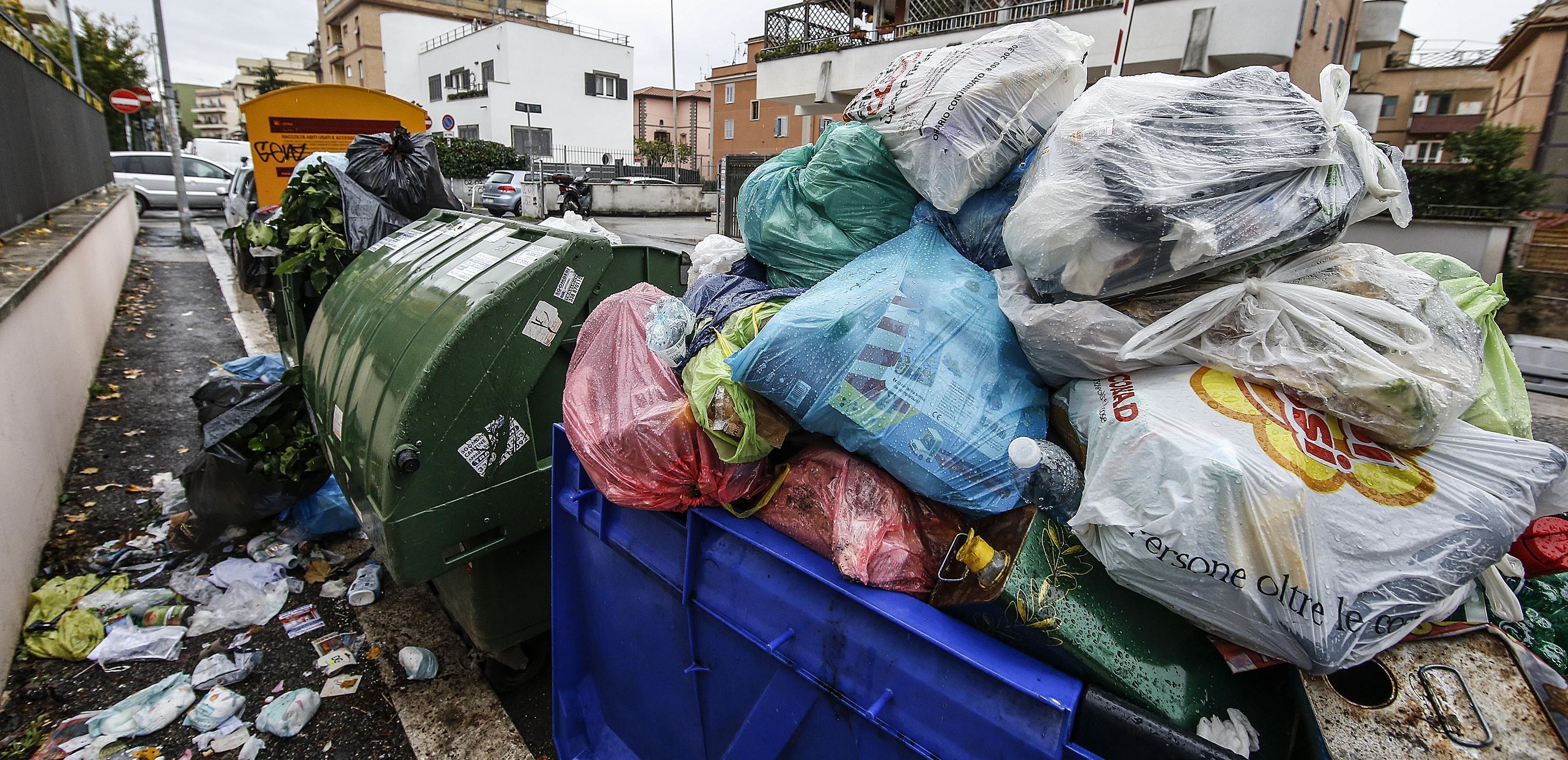 Scandalo Gestione Rifiuti A Roma, Su "7colli" Alcune Domande Alla Raggi ...