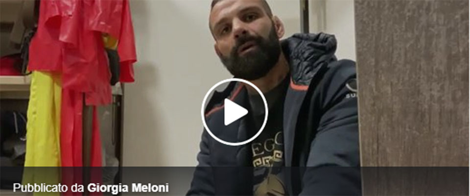 Alessio Sakara, Giorgia Meloni e il calciatore fascista: “Ignoranti, vi dico io la verità” (video)