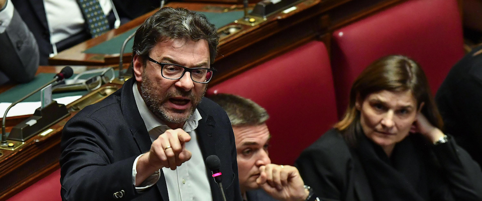 Comitato di salvezza bipartisan, Giorgetti allarmato “spiega” Salvini: «Non chiediamo poltrone, ma…»