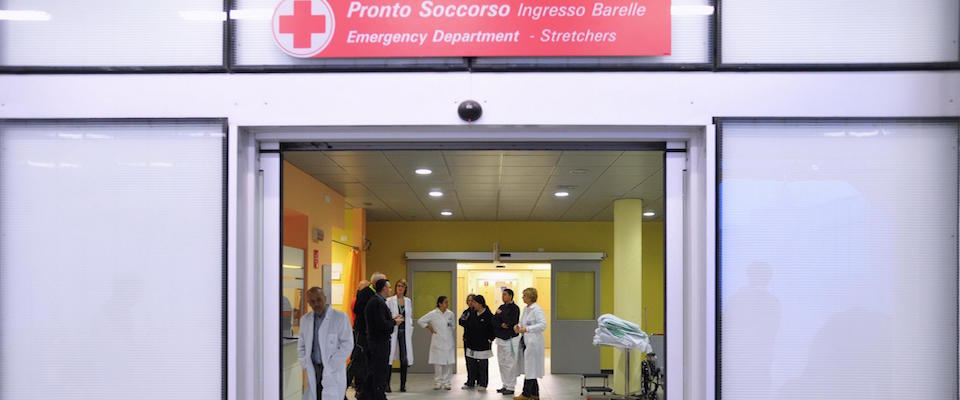 INFLUENZA , L’INGRESSO DI UN PRONTO SOCCORSO