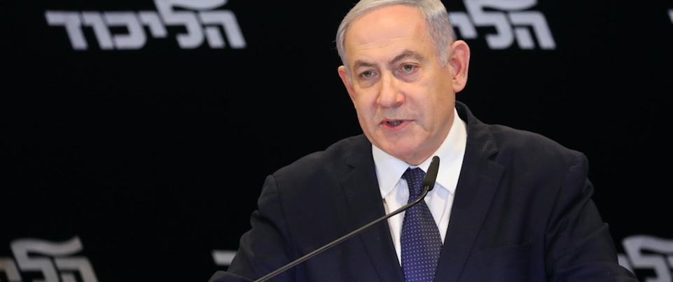 Israele, Netanyahu: “Ho chiesto l’immunità parlamentare per le accuse di corruzione” (video)