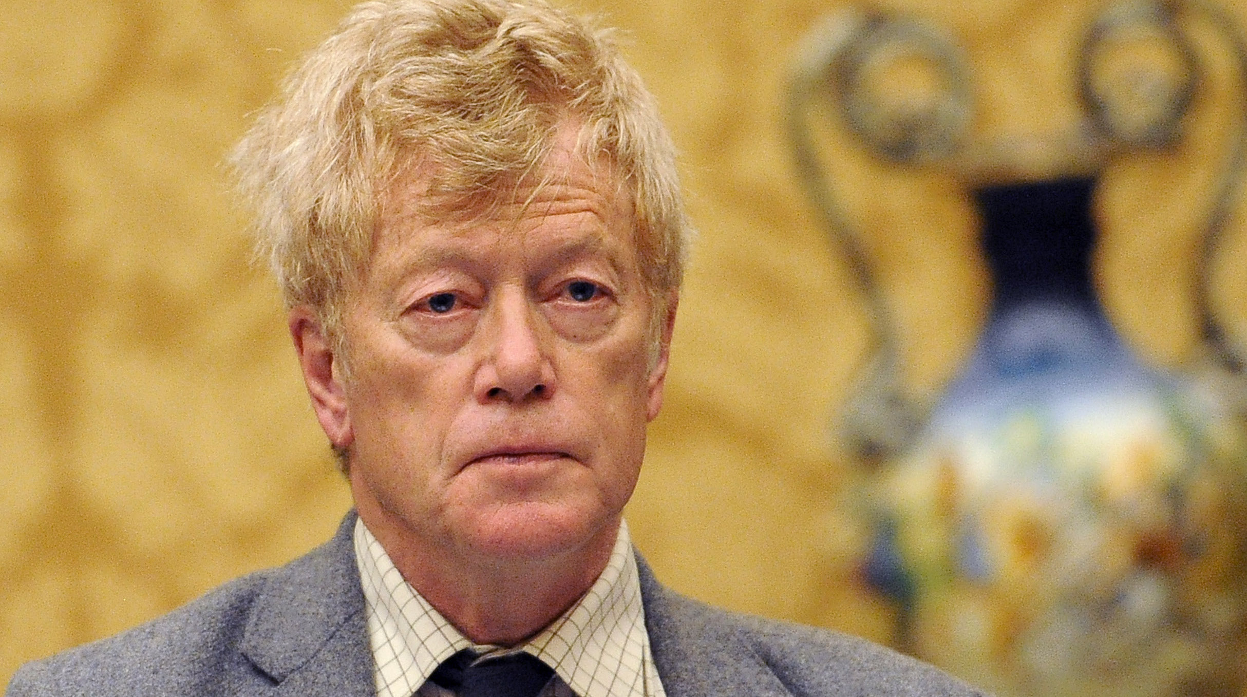 Il prof. Roger Scruton ritratto durante il suo intervento nelle ‘Giornate del libro politico a Montecitorio’ oggi 15 ottobre 2010 nella Sala della Lupa della Camera dei Deputati a Roma.  ANSA/CLAUDIO ONORATI