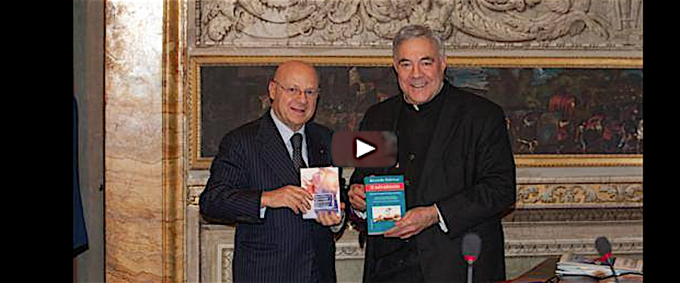 “Il Salvadanaio” sbarca al Rotary di Napoli. Per il libro di Pedrizzi un 2019 di successi (video)