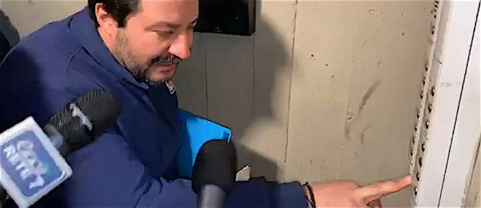 Una foto tratta dal profilo Facebook di Matteo Salvini