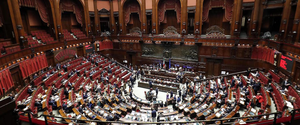 L’aula di Montecitorio durante il voto di fiducia alla Camera dei Deputati sulla legge di bilancio, Roma, 23 dicembre 2019. ANSA/RICCARDO ANTIMIANI