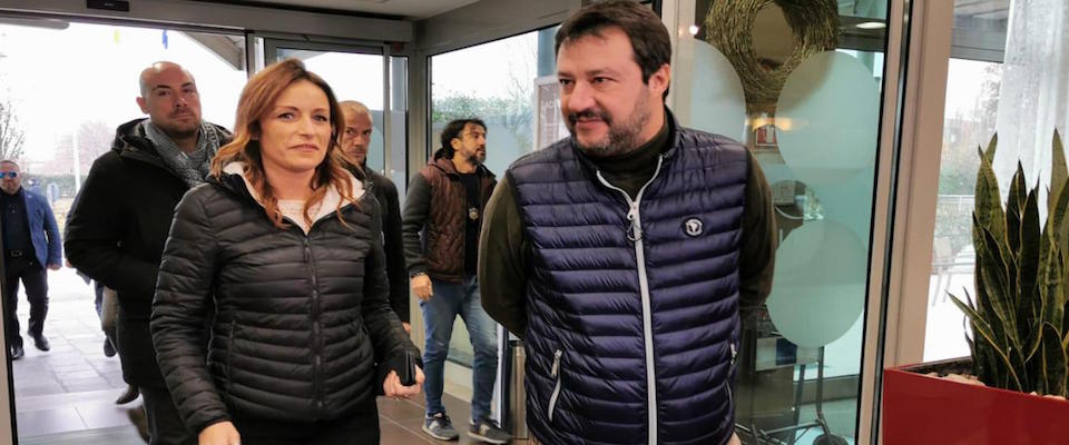 Lucia Borgonzoni e Matteo Salvini in occasione di un incontro elettorale per le regionali a Bologna,1 dicembre 2019.
ANSA/ STEFABIA PASSARELLA