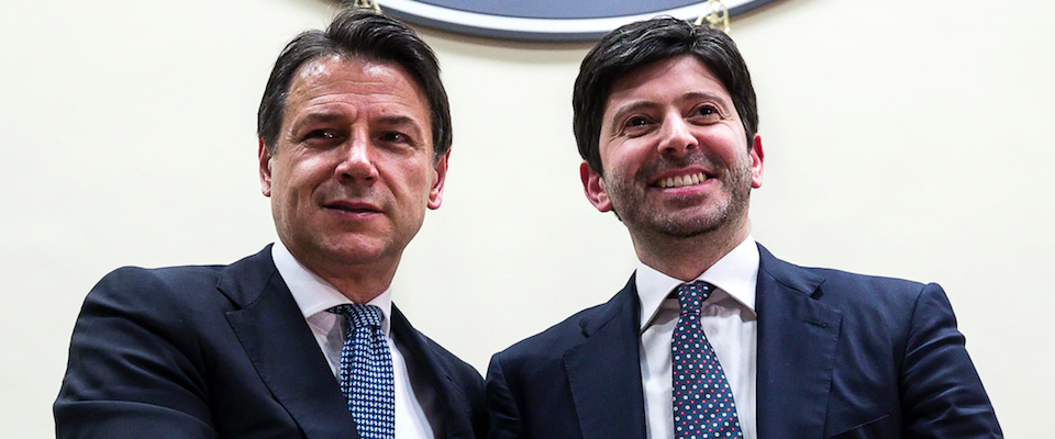 Scoppia un’altra grana nel governo. Leu sfida Renzi e chiede la modifica del Jobs Act