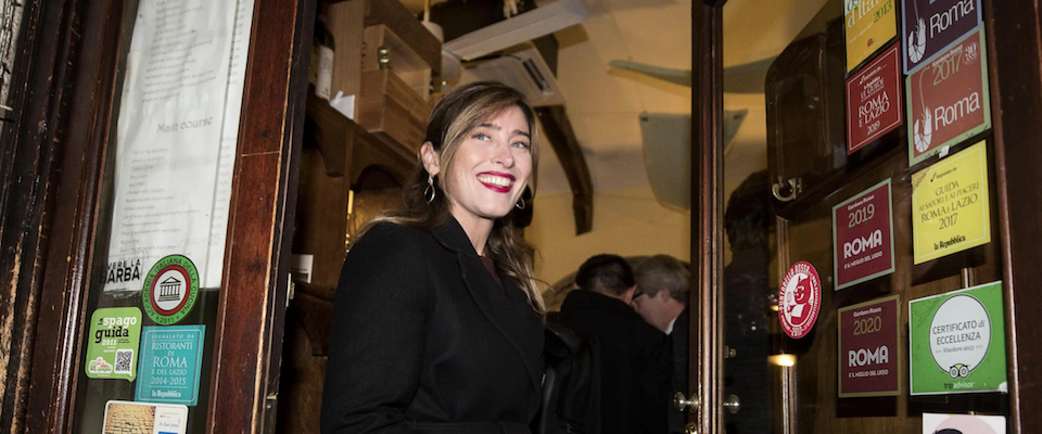 La cena dei veleni di Renzi e Boschi, tra cori anti-Juve e trappole anti-Conte…