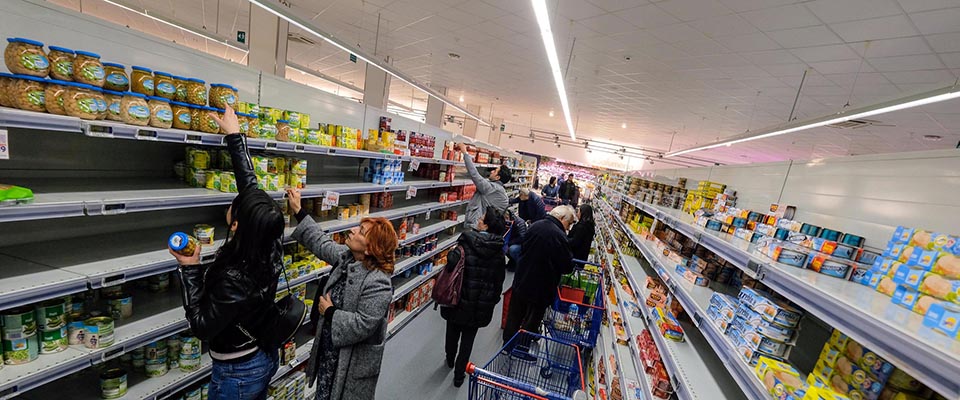 Supermarkets with empty shelves in Palermo where people have incout for fear of Coronavirus, Palermo, Italy, 25 February 2020.  ANSA / Igor Petyx