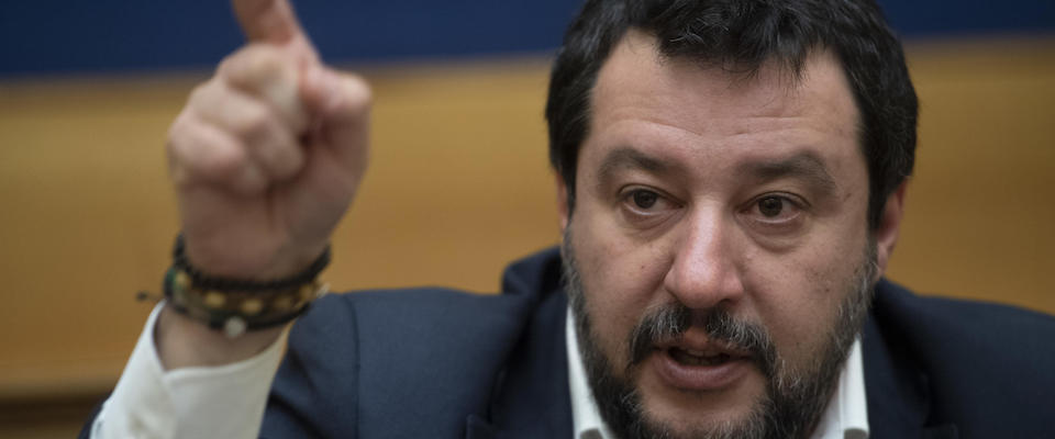 Il leader della Lega, Matteo Salvini, nel corso della conferenza stampa a Montecitorio, 27 febbraio 2020.
   ANSA/MAURIZIO BRAMBATTI