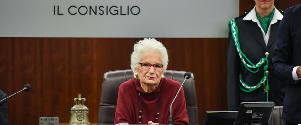 La senatrice a vita Liliana Segre durante una visita alla seduta consiglio regionale, Milano, 11 Febbraio 2020. Liliana Segre Ë stata accolta da un applauso e dai consiglieri regionali della Lombardia in piedi nell’Aula del Pirellone. ANSA/MATTEO CORNER