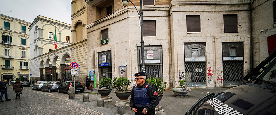 La caserma Pastrengo, sede del comando provinciale dei Carabinieri di Napoli, presidiato da Carabinieri. Napoli 1 Marzo  2020 ANSA/CESARE ABBATE/