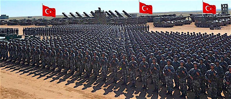 Truppe di erdogan schierate