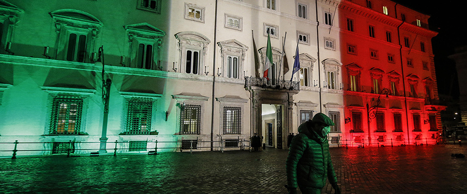 An external view of the Chigi Palace during the meeting between Vice President of Forza Italia party Antonio Tajani, Secretary of Lega party Matteo Salvini and President of Fratelli d’Italia party, Giorgia Meloni, with Italian Prime Minister Giuseppe Conte at the Chigi Palace in Rome, Italy, 23 March 2020.
ANSA/FABIO FRUSTACI