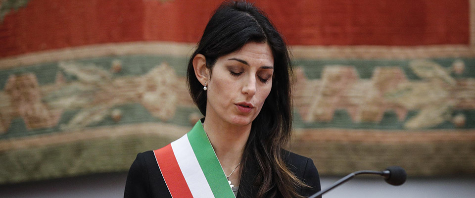 La sindaca di Roma Virginia Raggi nella sala della Protomoteca del Campidoglio durante un evento dedicato alla Giornata della Memoria, Roma, 27 Gennaio 2020. ANSA/GIUSEPPE LAMI