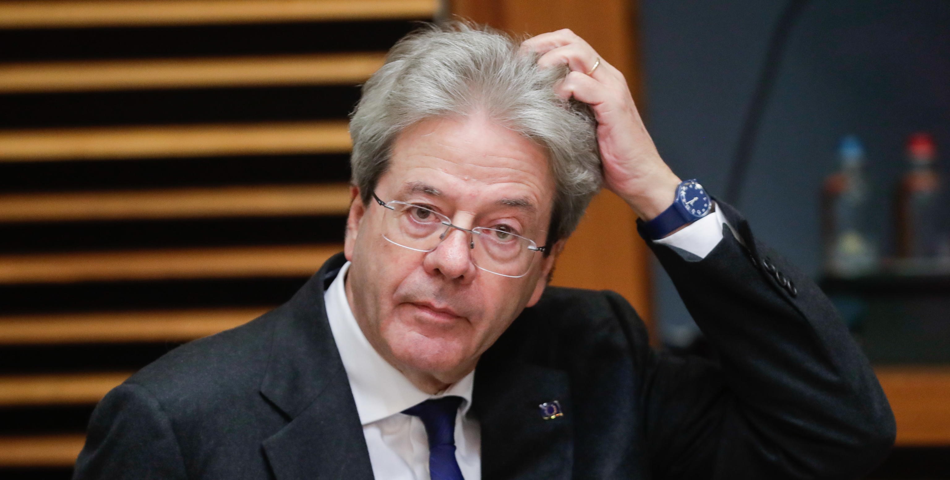 epa08282998 European Commissioner for Economy Paolo Gentiloni attends the weekly college meeting of the European Commission in Brussels, Belgium,10 March 2020.  EPA/STEPHANIE LECOCQ