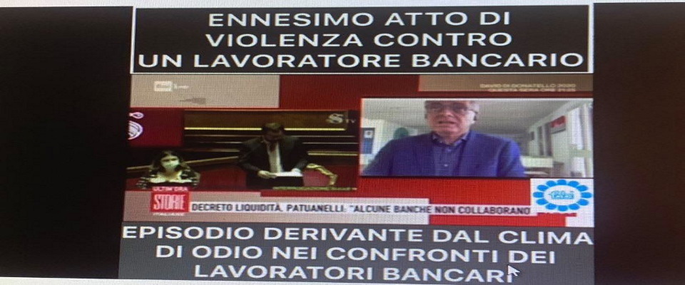 Un cliente prende a testate un bancario. Clima esasperato dal nulla del governo (video)