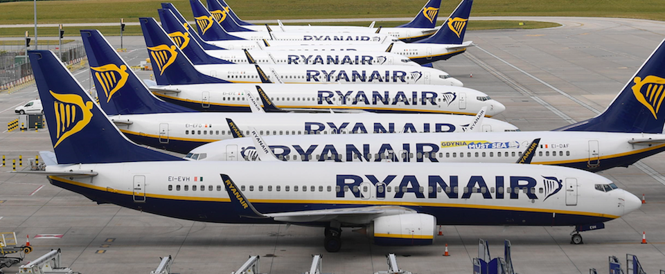 Effetto covid per Ryanair: 99% della flotta a terra, è crisi nera