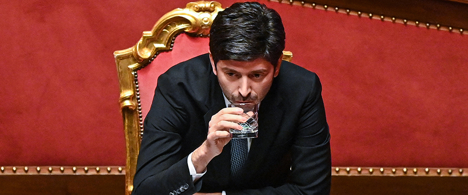 Il Ministro della Salute Roberto Speranza durante l’ informativa sulle misure per affrontare l’emergenza sanitaria legata al Coronavirus. Senato della Repubblica, Roma 6 Agosto 2020. ANSA/VALERIO PORTELLI