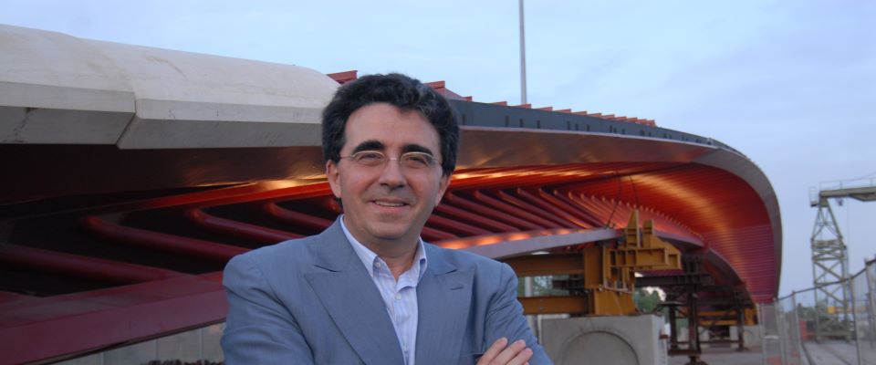 Il Ponte di Calatrava è un cazzotto nello stomaco. Venezia non merita i capricci narcisi delle archistar