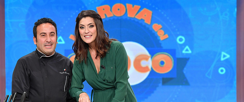 La conduttrice televisiva Elisa Isoardi con il cuoco Natale Giunta durante un photocall della trasmissione ”La prova del cuoco” in onda su Raiuno, Roma, 17 settembre 2018.   ANSA / ETTORE FERRARI