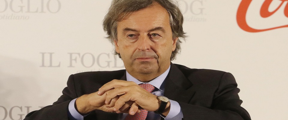 Post di Burioni contro Bassetti